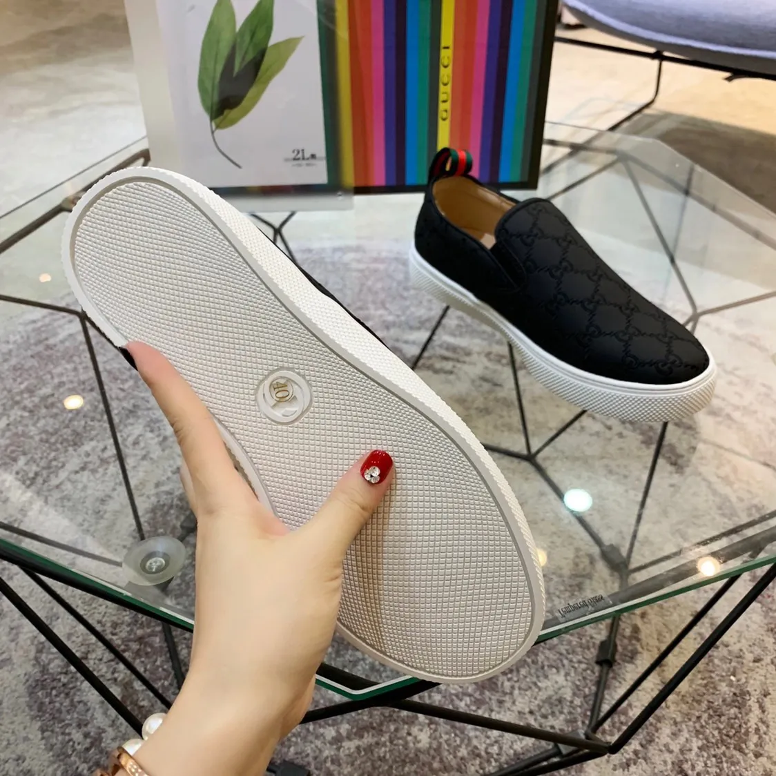 P380 👟 (1:1 replica of the official website of running volume models) 🇮🇹🇮🇹 "GUCCI" 🔍🔍Men's 2025 counters are on sale simultaneously, fashionable and casual, comfortable and breathable, imported waterproof fabrics, the first choice for trendy men, imported sheepskin lining, fashionable and trendy, trendy men Essential, soles: original soles provided by the original factory, exclusive movable molded soles, super comfortable, original factory goods, 🔍🔍high quality, you can enter and exit the counter at will, 38-44, (37 and 45 can be customized, non-refundable and non-exchangeable) available in stock, you deserve it No. 005